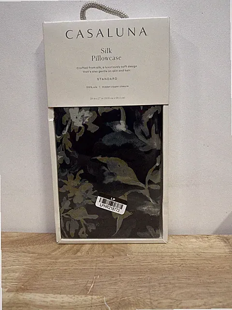 Standard Silk Pillowcase Blurred Floral - Casaluna™