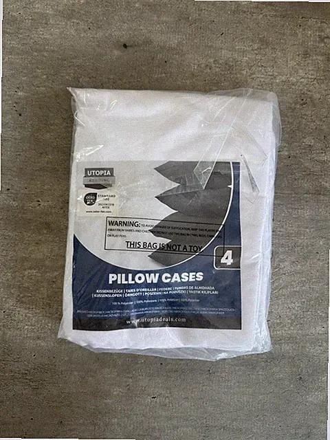 Utopia Bedding Standard Pillow Cases - Pack of 4 - Envelope Closure - Soft Brush